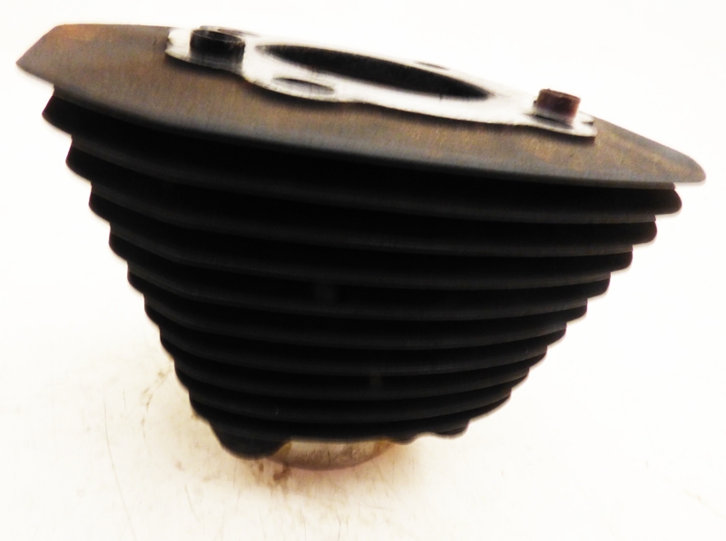Cylinder and Piston (Low Mileage)