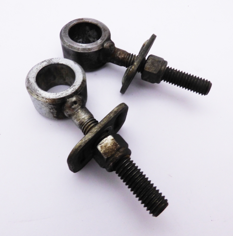 Axle Adjuster