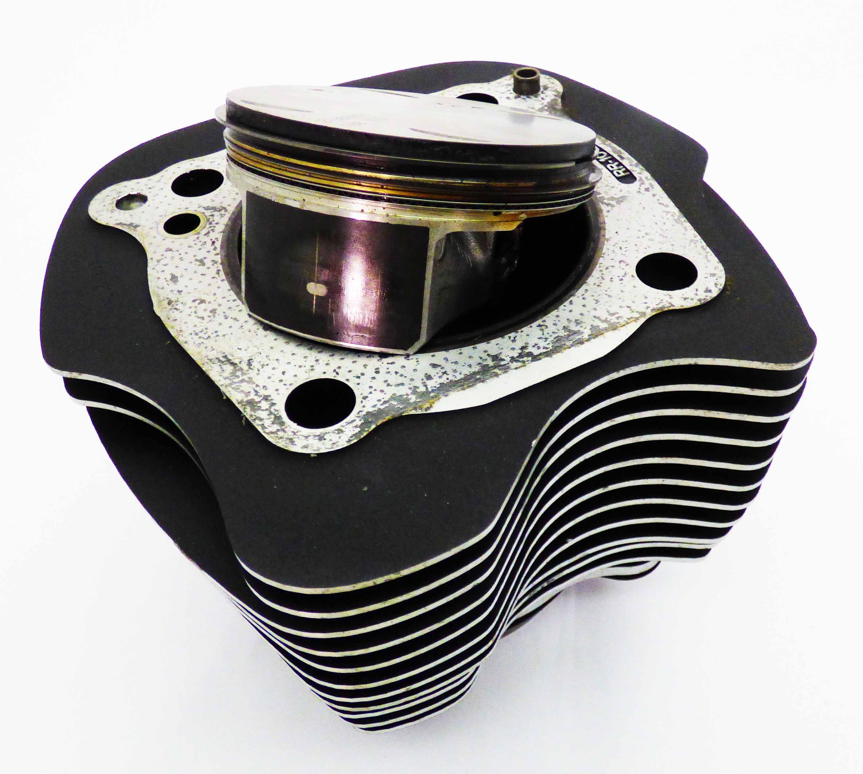 Cylinder Rear with Piston 5k Km Done