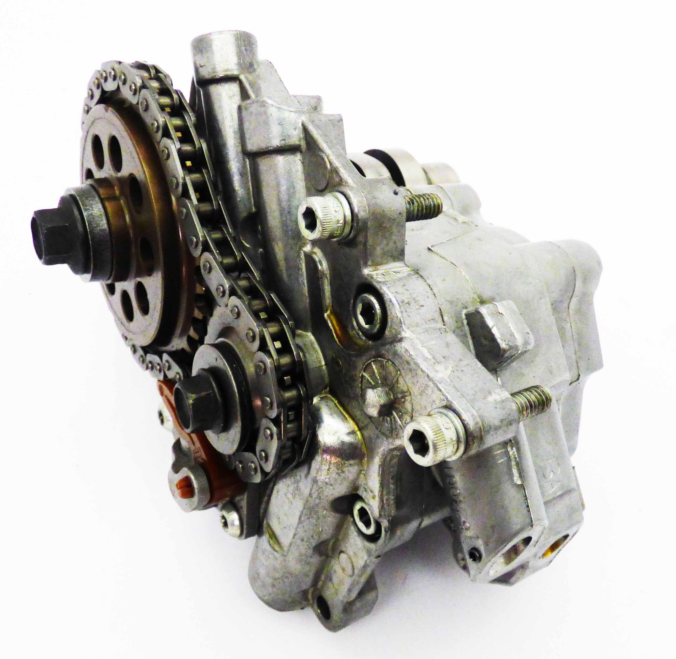 Cam Plate Assembly with Cams & Oil Pump 5K Km Done