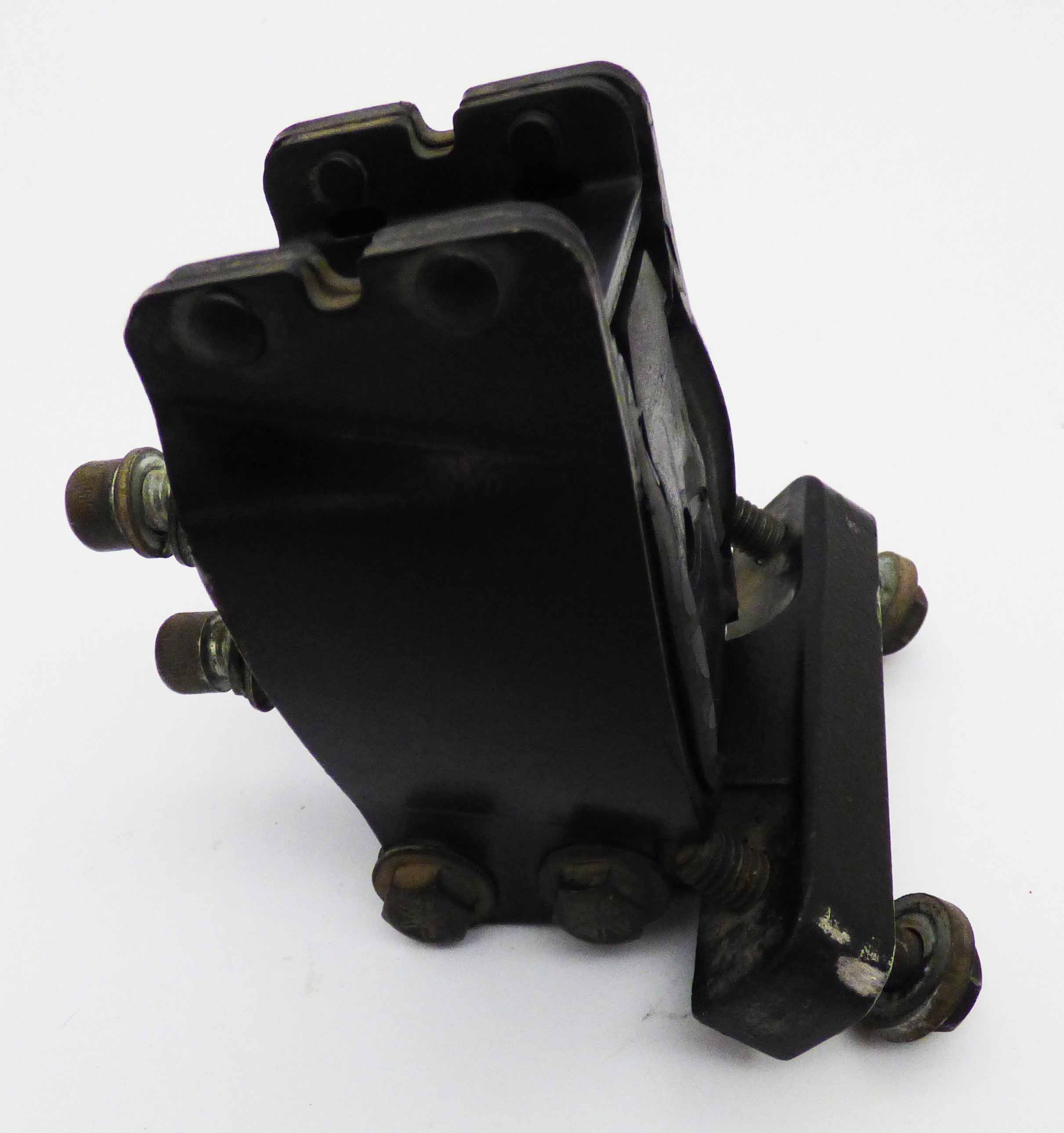 Engine Mount Front