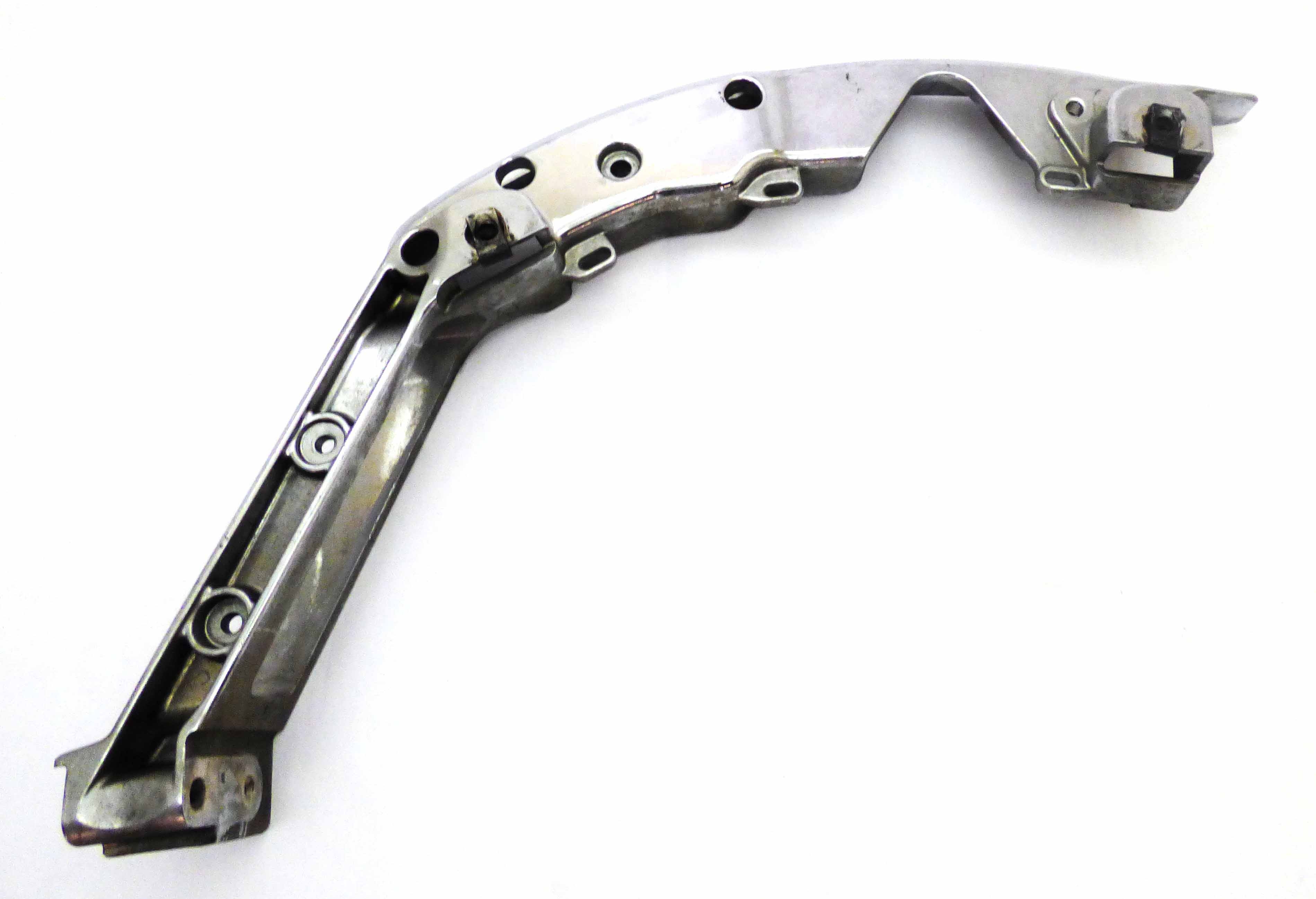 Saddlebag Support Right