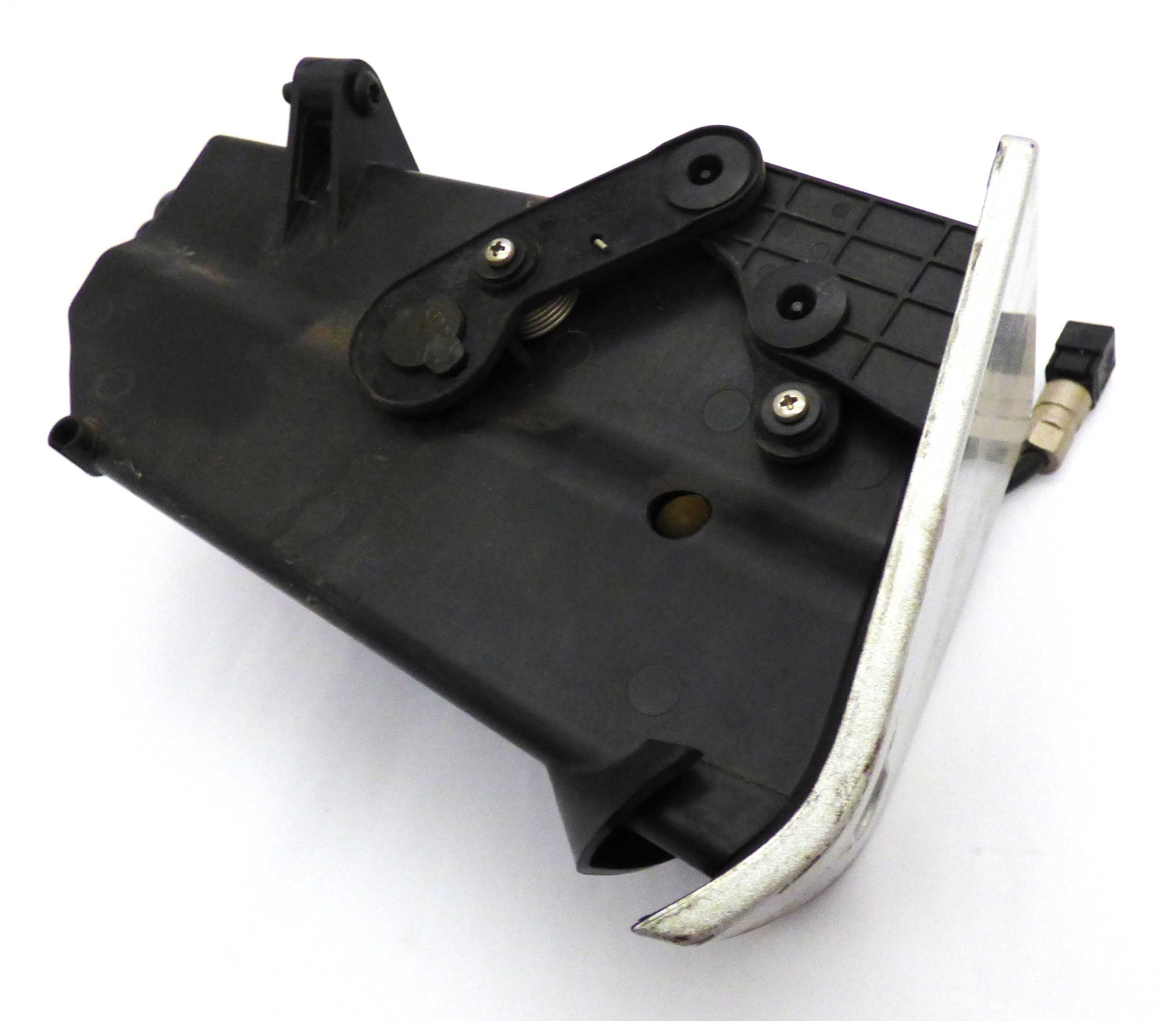 Media Compartment Assembly