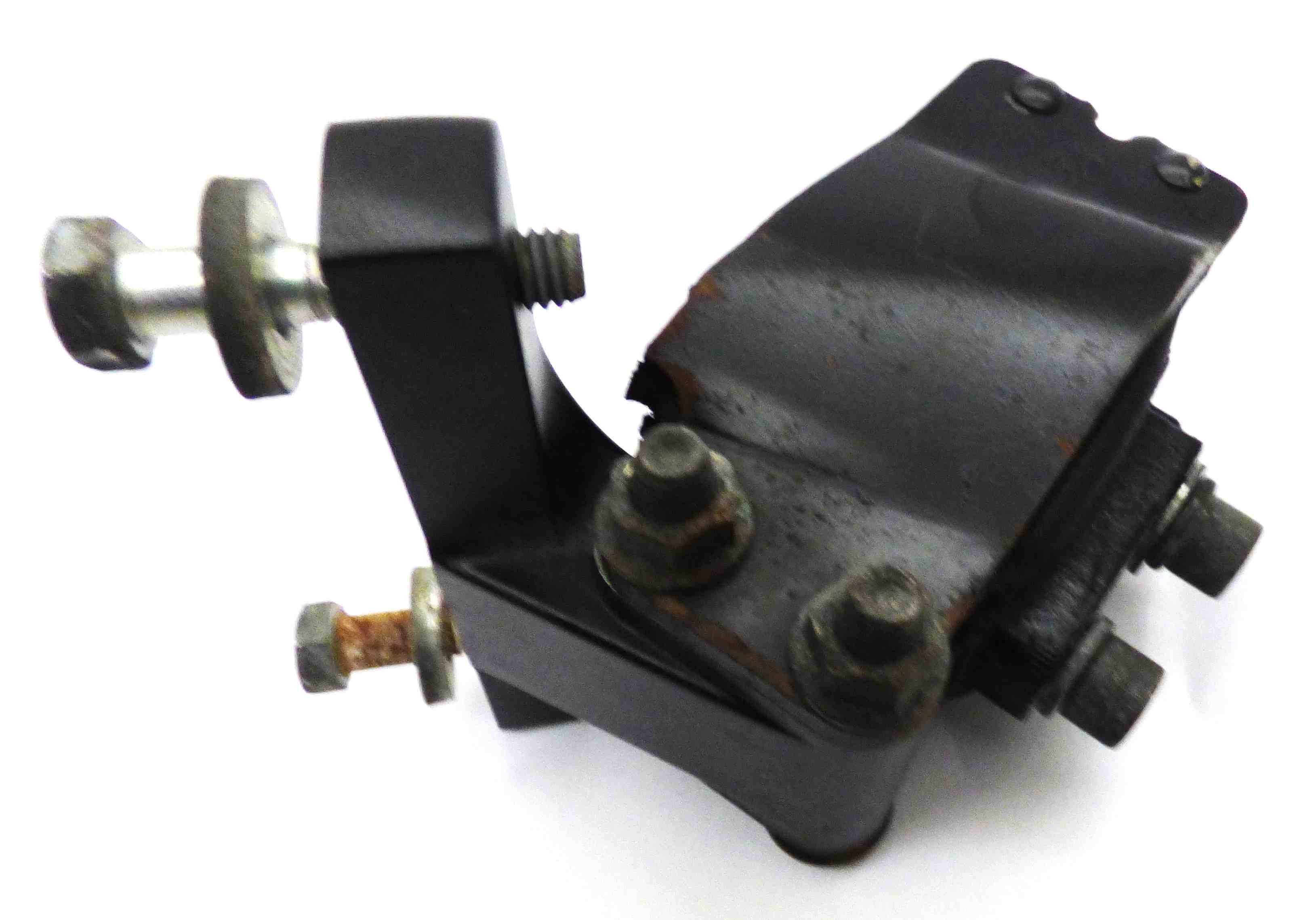 Engine Mount Front